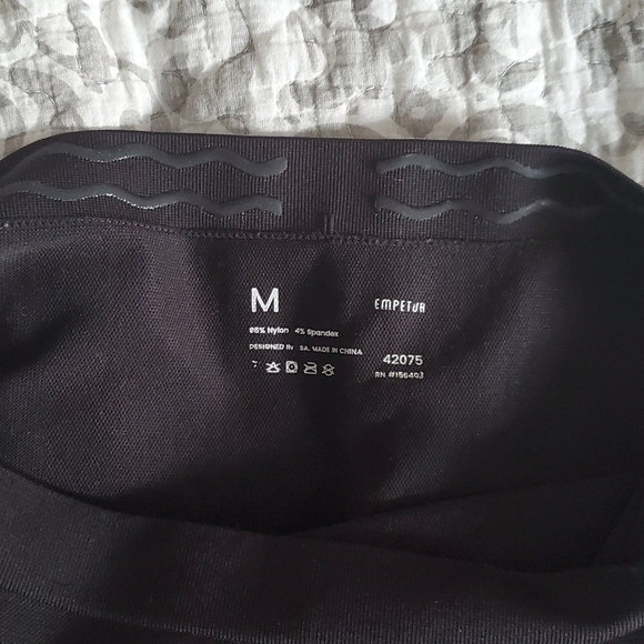 Empetua Black High Waisted Shaping Leggings Size M - Picture 3 of 3